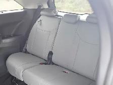 2026 Toyota Sienna XLE, Sunroof, 8 Passenger, Cruise Control. - Photo 36