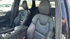 2022 Volvo XC60 B5 Momentum Advanced Safety Technology |Premium - Photo 8