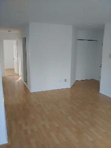candiac 4 1/2 a louer - Photo 2