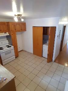 3 ½ avec électros. 1 245$. Prês métro - Photo 3