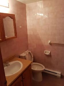3 ½ avec électros. 1 245$. Prês métro - Photo 5