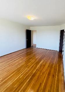 Burnaby Brentwood 2 Bedroom 2 Bathroom - Photo 8