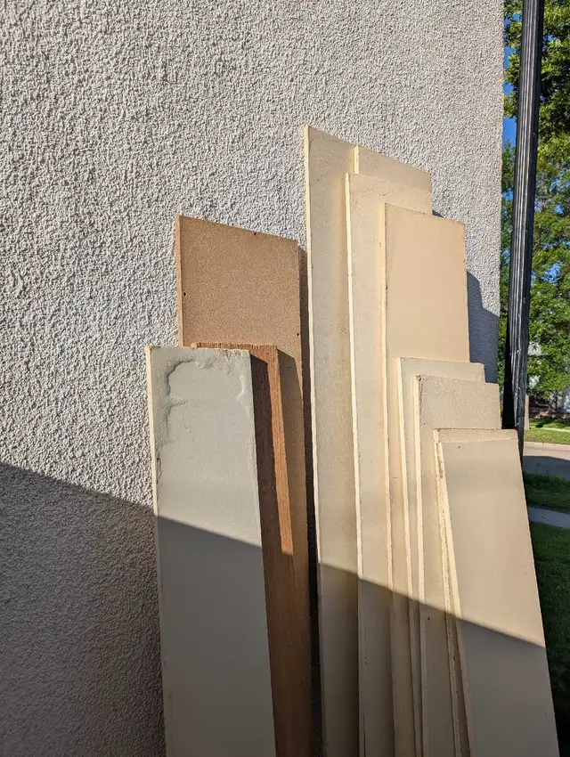 Used MDF shelf boards