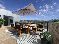 VERDUN MAGNIFIQUE CONDO NEUF 2 CHAMBRES  IMMENSE TERRASSE