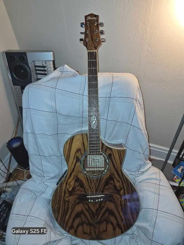 guitare accoustique électrique