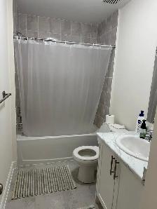 Furnished Room (Townhouse) – Kleinburg, Vaughan/ Huntington Road - Photo 4