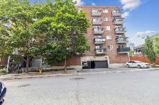 Parking at 222 Clarence - Photo 2