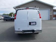 2020 GMC Savana Cargo Van 2500 - Photo 4