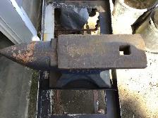 Older anvil good condition. - Photo 3