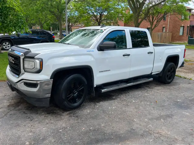 2016 GMC Sierra great shape call 289-200-1949