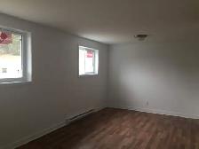 2 bdrm Apt. all incl. Hull, direct bust to Rideau UofO & L’UQO - Photo 4