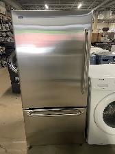 Réfrigérateur stainless 30'' congélateur en bas Kenmore