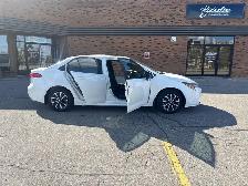 2020 toyata corolla - Photo 6