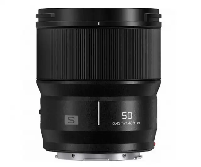 Panasonic 50 F1.8 S Lens