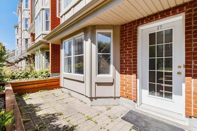 À louer – Grand 4 ½ -Meublé– Secteur C (Brossard)