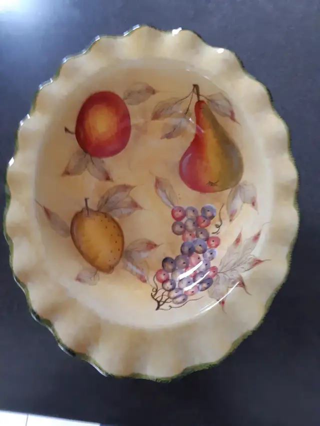SERVING BOWL