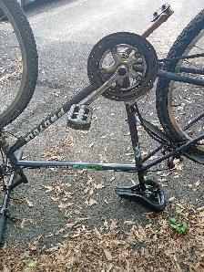 vélo à vendre rapidement et urgent et à faire réparer - Photo 5