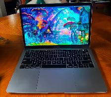 Apple MacBook Air Retina! PRISTINE!
