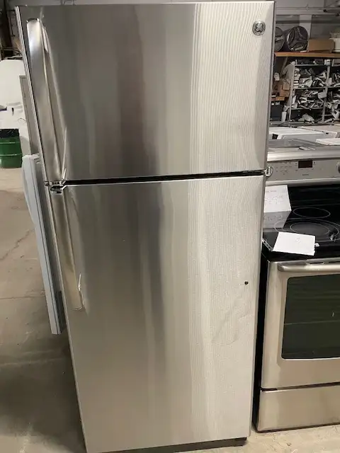 Réfrigérateur stainless 30'' standard GE