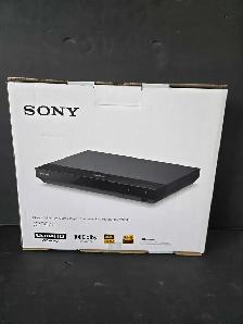 SONY X700/U ULTRA HD BLU-RAY PLAYER W/BOX - Photo 2