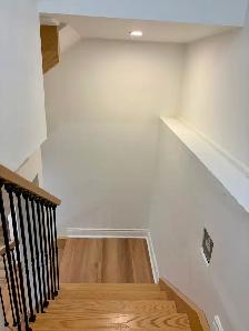 Bachelor basement unit for rent - Photo 3