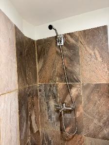 Bachelor basement unit for rent - Photo 10