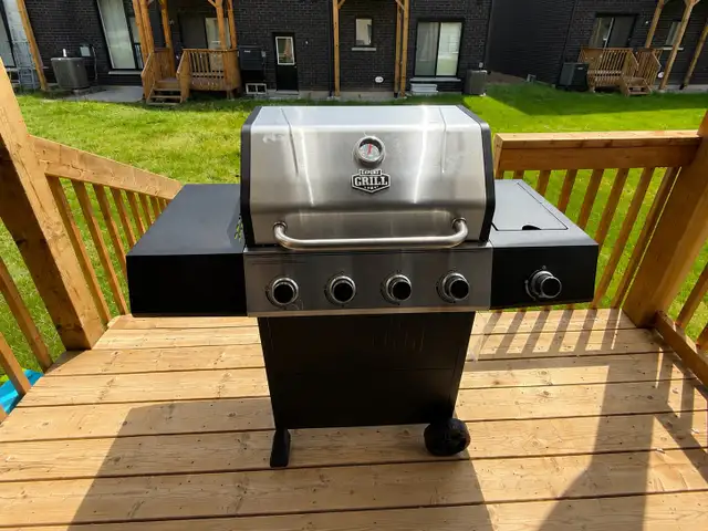 BBQ Assembly / Grill Assembly
