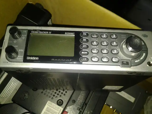 Uniden Bearcat BCD996T Digital Trunking Scanner TrunkTracker IV