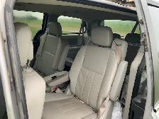 Dodge Caravan - Photo 5