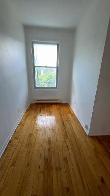 Appartement Verdun/ For Rent - Photo 2