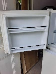 MicroFride compact refrigerator  with 'Save Plug ' technology - Photo 4
