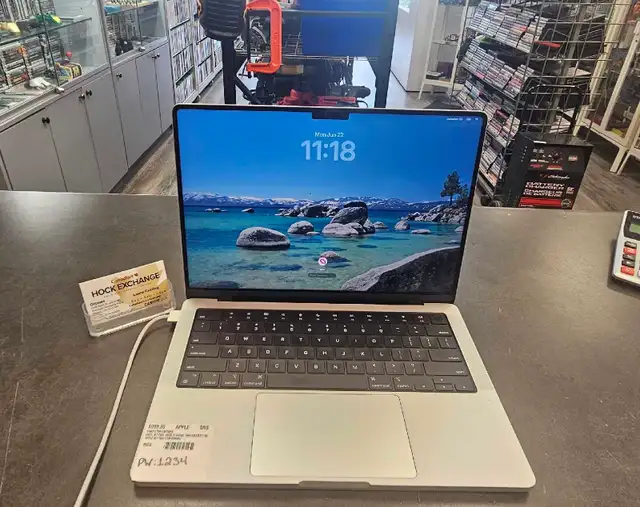 Apple M1 Pro MacBook 2021