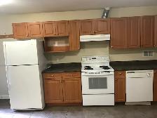 Beautiful 2 bedrooms legal suite Basement for rent - Photo 5