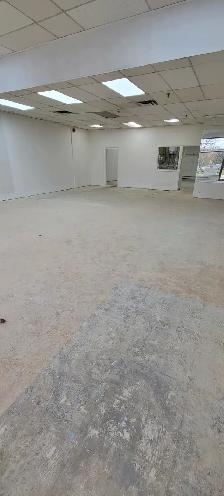 Commercial/Industrial Office/Showroom Space for Lease 1765 sq.ft - Photo 3