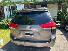 2014 Toyota Sienna LE - 8 Seater - Photo 4