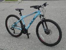 ALUMINUM 27.5' GT PRO SERIES 24 SPD, DISC BRAKES & SUSPENSION! - Photo 2