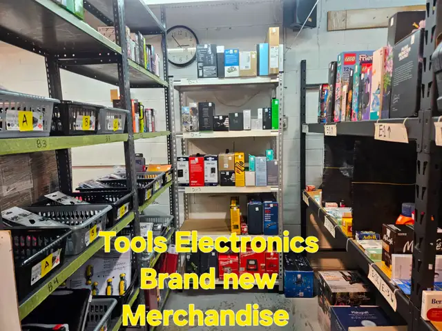 BRAND NEW MERCHANDISE ONLINE AUCTIONS LEGO ELECTRONICS