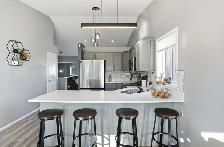Executive Main Floor Home for Rent-Rosewood3 1 Bed | 2 Bath