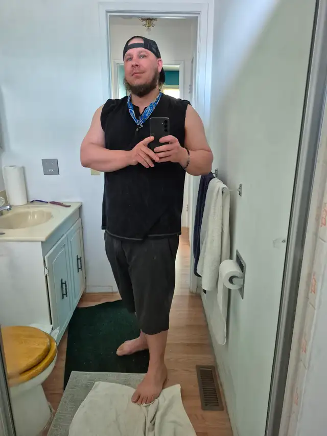 Looking for work. Hard trustworthy worker