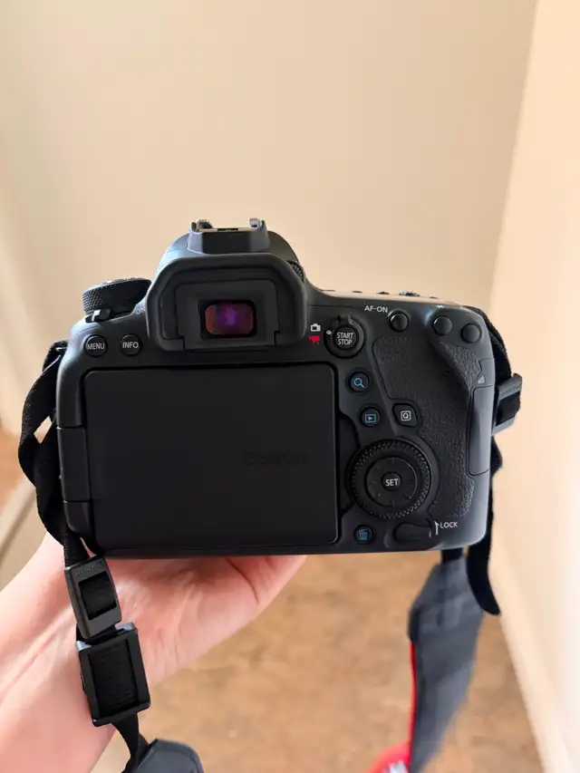 Canon 6D Mark 2 Body Only