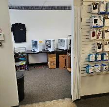 Space Available For Cell/Tablet Repair Sales & Service Business - Photo 7