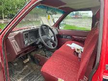 Chevy 2500 - Photo 5