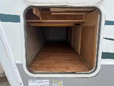 Built for Adventure – Excellent Condition! - Photo 2