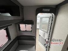 2026 Lance Lance Truck Campers 865 - Photo 17