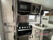 2026 Lance Lance Truck Campers 865 - Photo 20