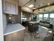 2022 Forest River RV Salem Grand Villa 42FLDL - Photo 6