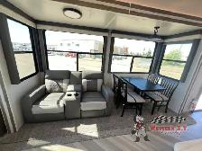 2022 Forest River RV Salem Grand Villa 42FLDL - Photo 9