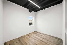 LUXURY 1 Bedroom Apartment! Move In Ready! - Photo 10