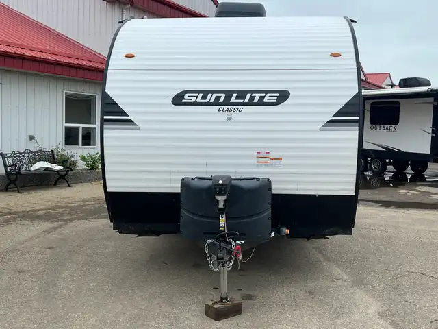 Lightweight Family Trailer – Easy to Tow