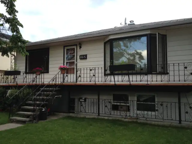 Main Floor House for Rent